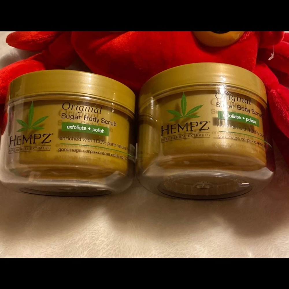 Hempz Original Sugar Body Scrub 7.3 oz
2 units